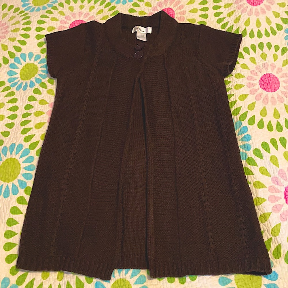 Cap sleeve sweater vest